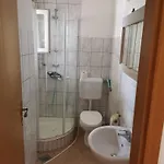 Pensjonat Ada 3*