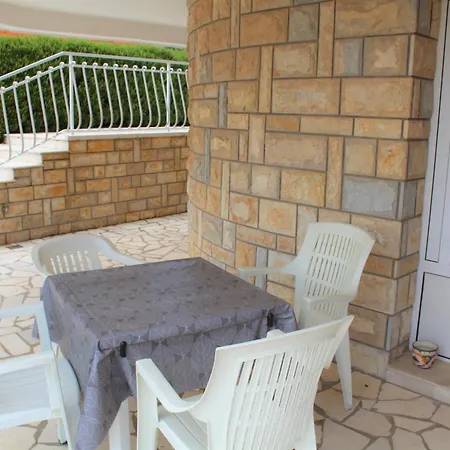 Casa de hóspedes Ada