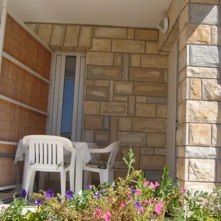 Casa de hóspedes Ada