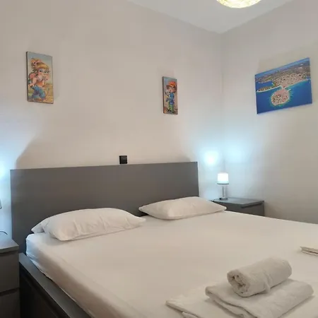 Ada 3*