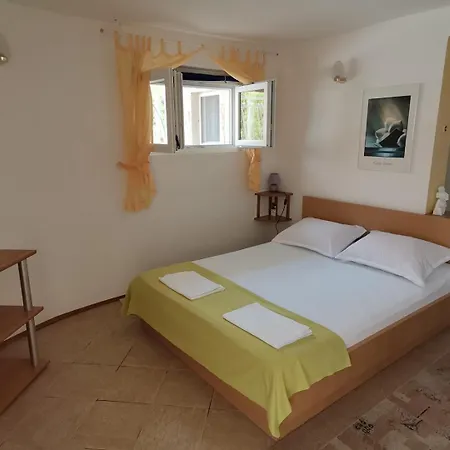 Guest house Ada