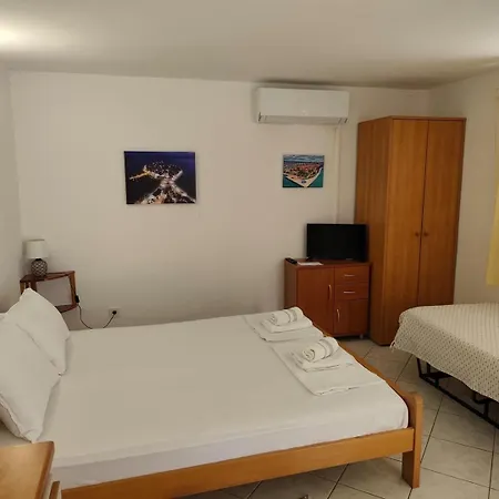 Ada Konukevi 3*