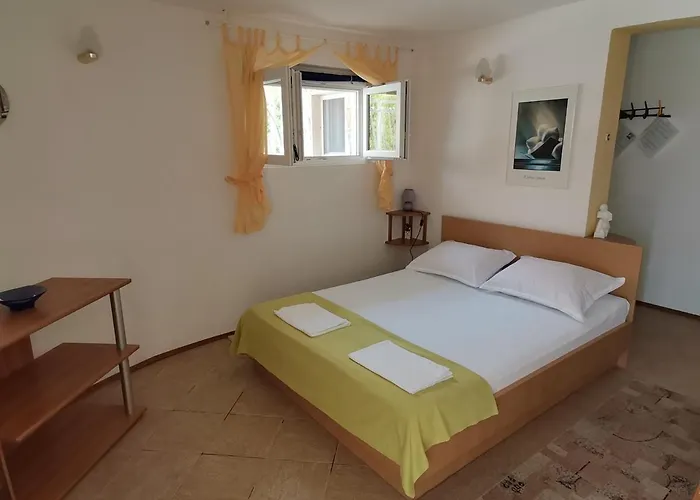 Casa de hóspedes Ada