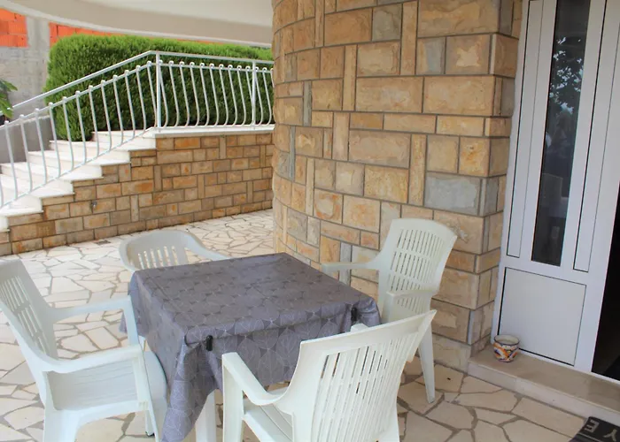 Casa de hóspedes Ada