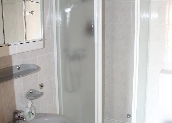 Ada Casa de hóspedes 3*