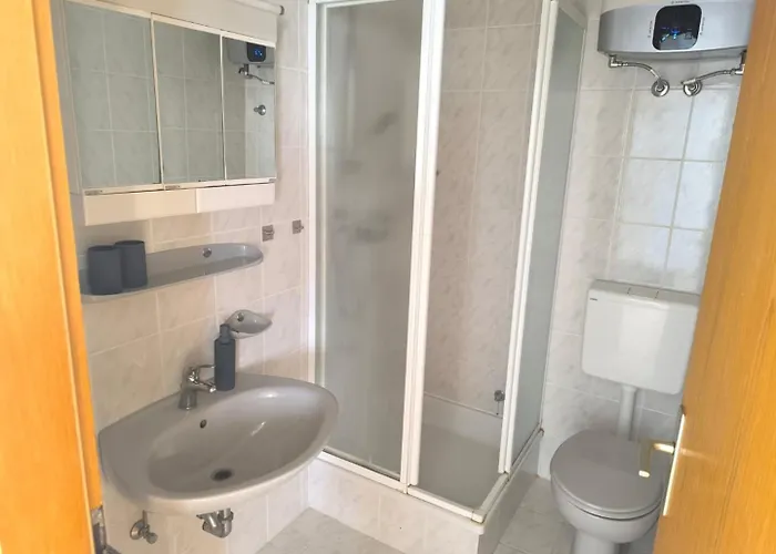 Ada בית הארחה 3*