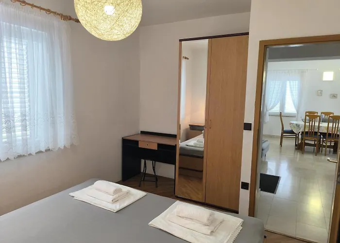 Ada בית הארחה פרימוסטן