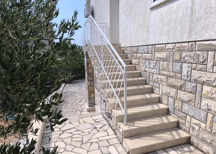 Ada 3* פרימוסטן